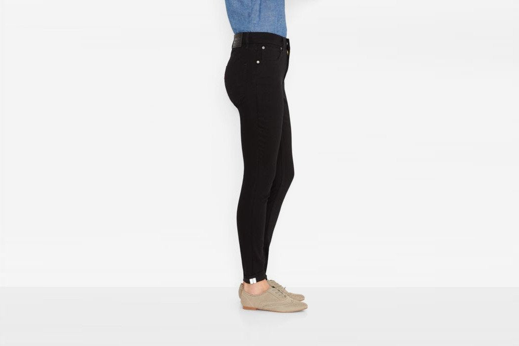 Тесни дънки Levi's Commuter